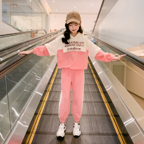 Napi gyerekkészlet kapucnival