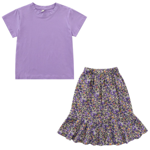 Uue mudeliga lastekomplekt tüdrukutele T-särgist ja seelikust