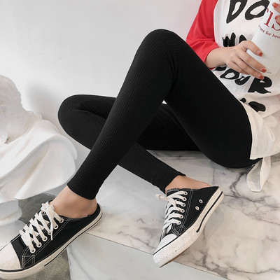 Naiste elastsed kõrge vöökohaga retuusid – mitut värvi