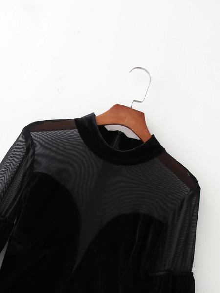 Ženski dnevni bodi s patentnim zatvaračem i leđima u crnoj boji