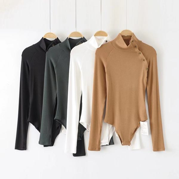 Γυναικείο κορμάκι με ασύμμετρο κούμπωμα σε τέσσερα χρώματα