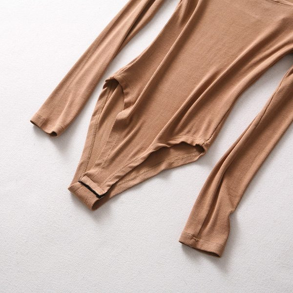 Naiste puuvillane pikkade varrukate ja kandilise kaelusega bodi