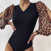 Moodne laiade varrukate ja loomamustriga naiste body