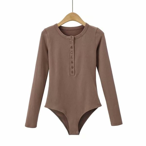 Γυναικείο κορμάκι με κουμπιά και στρογγυλή λαιμόκοψη