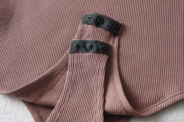 Γυναικείο κορμάκι με τετράγωνη λαιμόκοψη και μακριά μανίκια