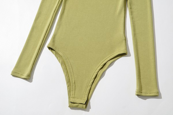 Igapäevane kõrge kraega naiste velvetist body