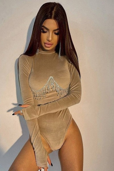 Body de dama din catifea decorat cu pietre