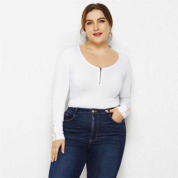 Κομψό κορμάκι με φερμουάρ και κουμπιά για γυναίκες