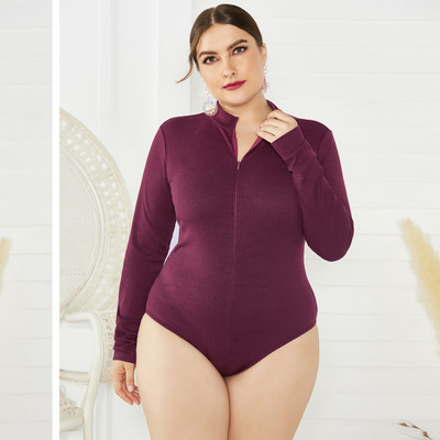 Pikkade varrukatega ja spitsikaelusega naiste body