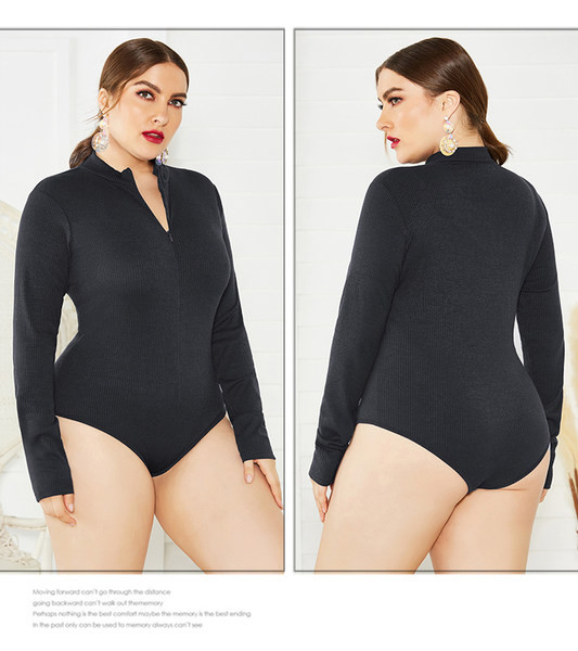 Γυναικείο κορμάκι με μακριά μανίκια και λαιμόκοψη spitz