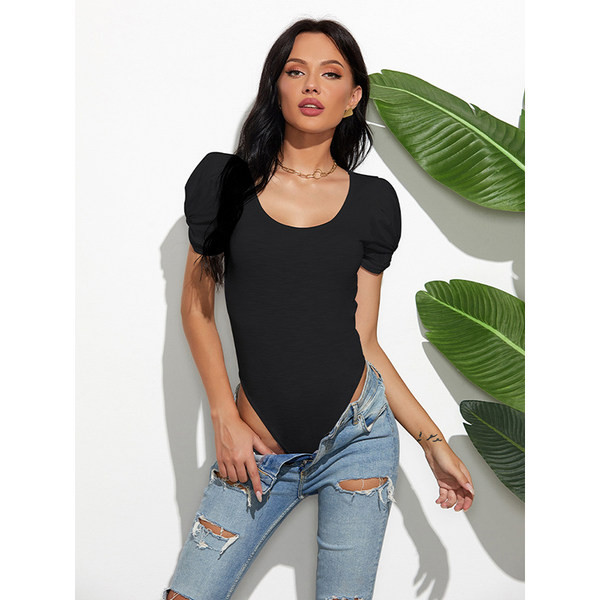 Naiste puhas keha lühikeste varrukatega