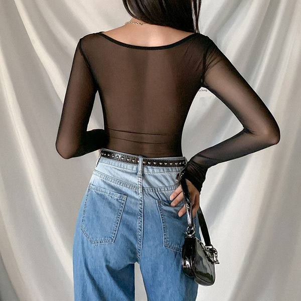 Uus ümara dekoltee ja pikkade varrukatega naiste body mudel