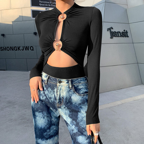 Γυναικείο κορμάκι με μακριά μανίκια και μεταλλική διακόσμηση