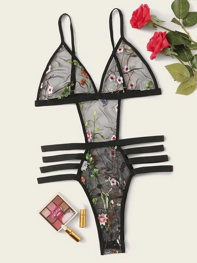 Stílusos női hálós test hímzéssel