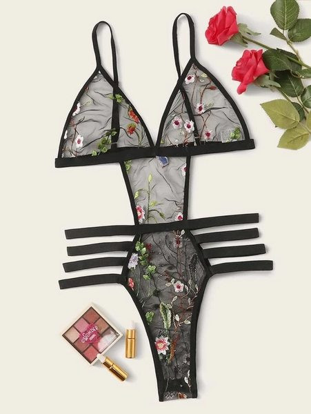 Stílusos női hálós test hímzéssel