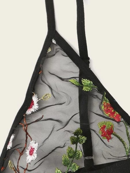 Stílusos női hálós test hímzéssel