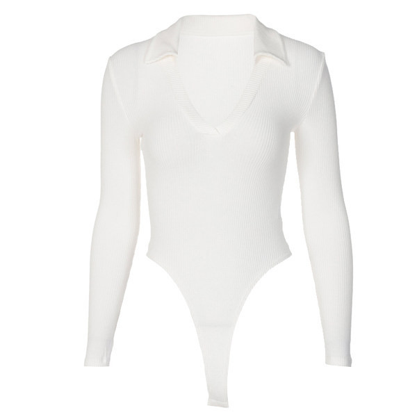 Igapäevane naiste keha spits-kaelusega tavaline mudel