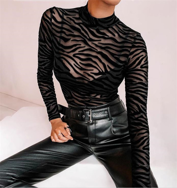 Γυναικείο κορμάκι με animal print - μαύρο χρώμα