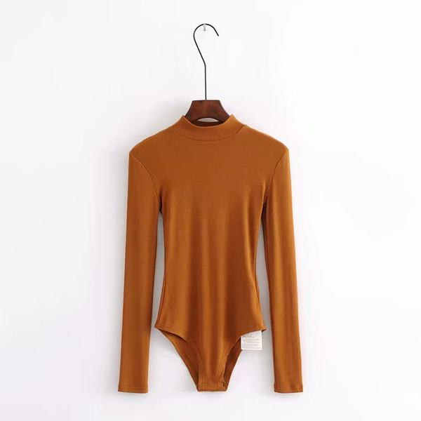 Polo krae ja pikkade varrukatega naiste body