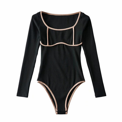 Κομψό γυναικείο κορμάκι με τετράγωνο ντεκολτέ