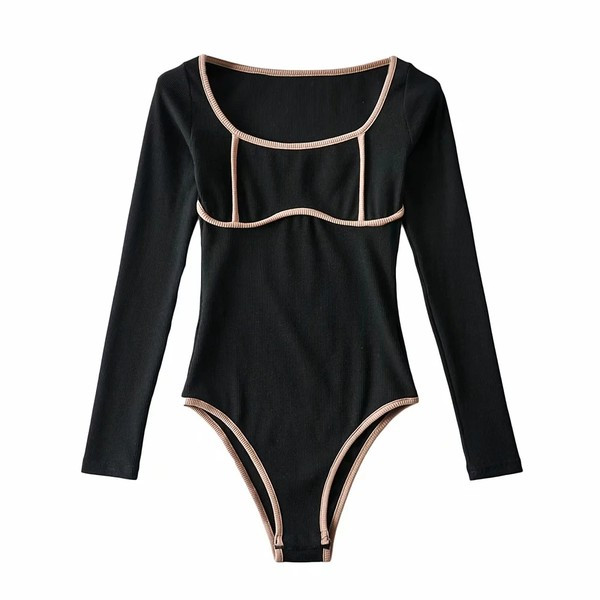 Κομψό γυναικείο κορμάκι με τετράγωνο ντεκολτέ