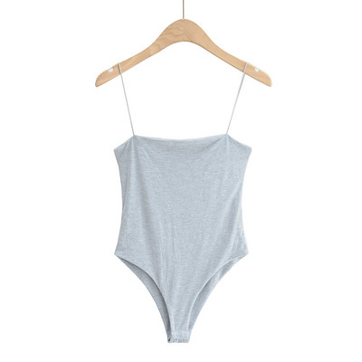 Peenikeste rihmadega naiste keha – igapäevamudel