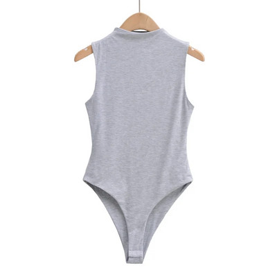 Κομψό γυναικείο αμάνικο κορμάκι με οβάλ λαιμόκοψη