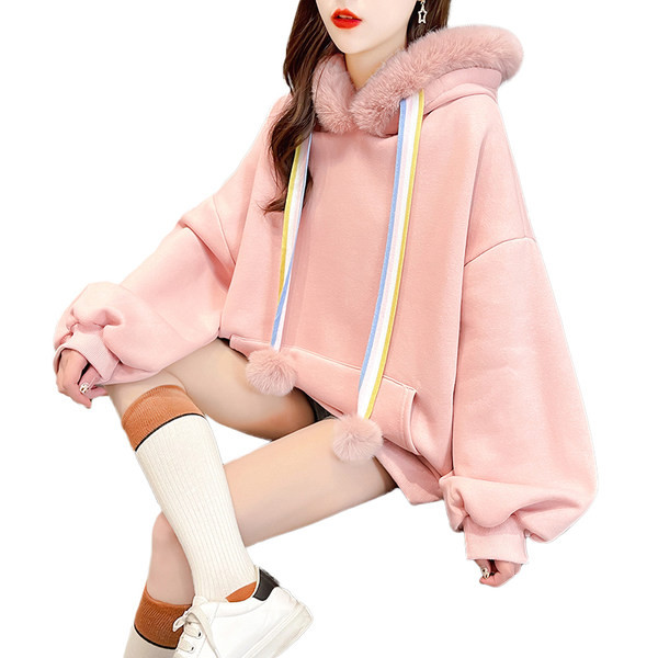 Μοντέρνο γυναικείο φούτερ με κουκούλα και τσέπη