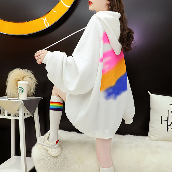 Uue mudeli lai värvitrükiga naiste dressipluus