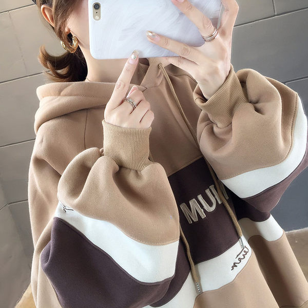 Φαρδύ μοντέλο γυναικείο φούτερ με κουκούλα και κορδόνια