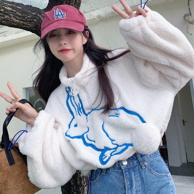 Naiste 3D elemendi ja tõmblukuga suleline dressipluus