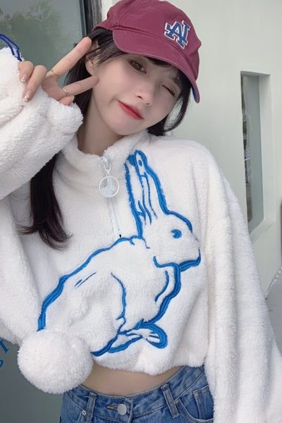 Naiste 3D elemendi ja tõmblukuga suleline dressipluus