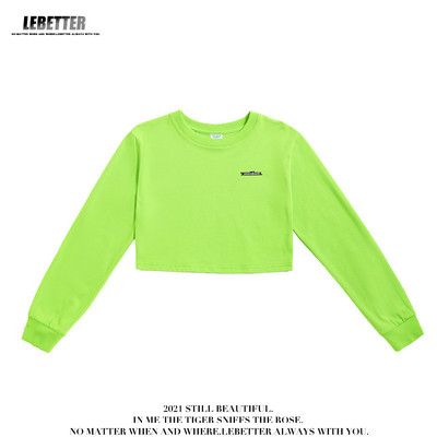 Κοντό μοντέλο γυναικείο φούτερ με στρογγυλή λαιμόκοψη