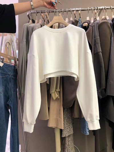 Νέο μοντέλο γυναικεία κοντή μπλούζα με οβάλ λαιμόκοψη