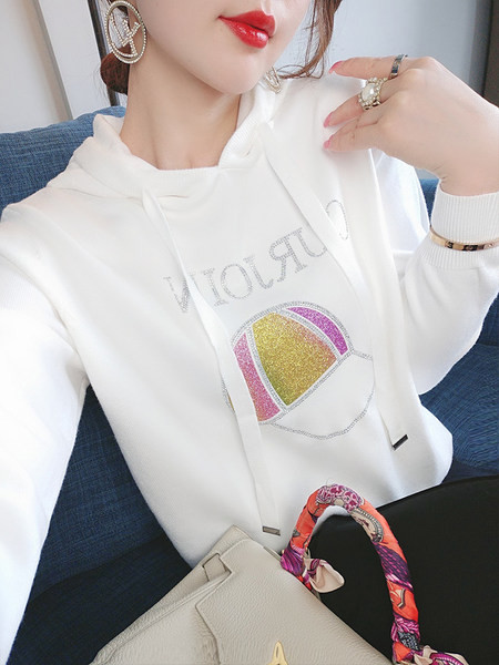 Kaunistuskividega naiste dressipluus