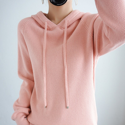 Μονόχρωμο γυναικείο φούτερ με κουκούλα