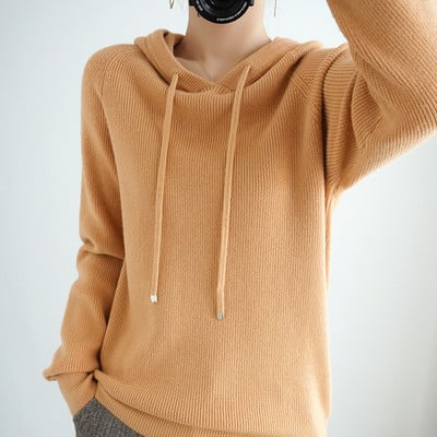 Μονόχρωμο γυναικείο φούτερ με κουκούλα