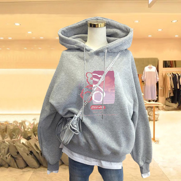 Igapäevane kapuutsiga ja aplikatsiooniga naiste dressipluus