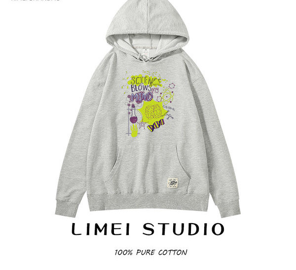 Värvilise aplikatsiooniga naiste dressipluus