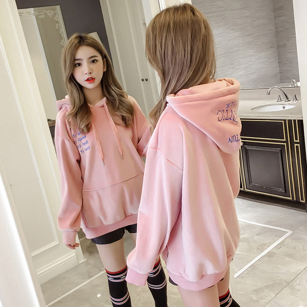 Naiste sametist kapuutsiga dressipluus