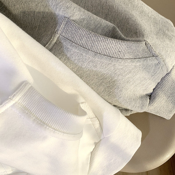 Naiste vabaaja kapuutsi ja taskutega dressipluus