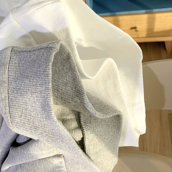 Naiste vabaaja kapuutsi ja taskutega dressipluus