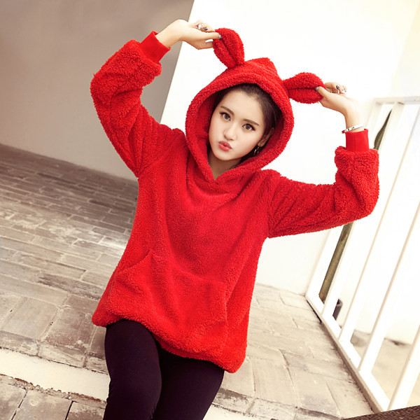 Γυναικείο πουπουλένιο φούτερ με κουκούλα και τρισδιάστατα στοιχεία