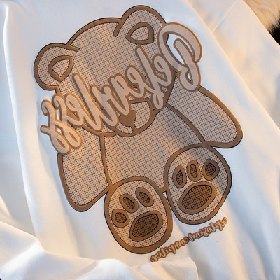 Női pulóverek hímzés és nyakkendő kapucnival