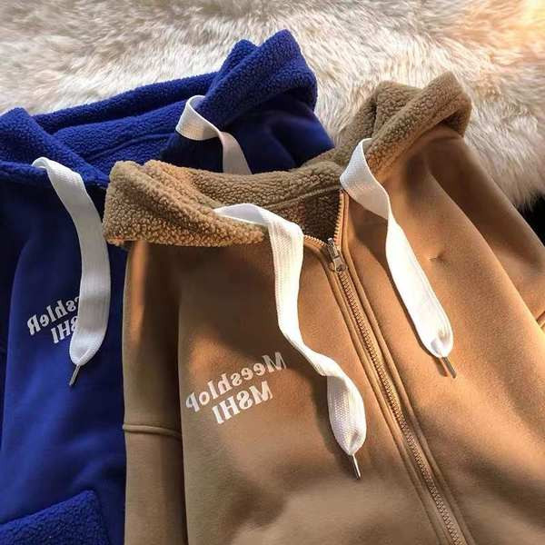 Γυναικείο αθλητικό φούτερ με χοντρή φόδρα επιγραφή και κουκούλα