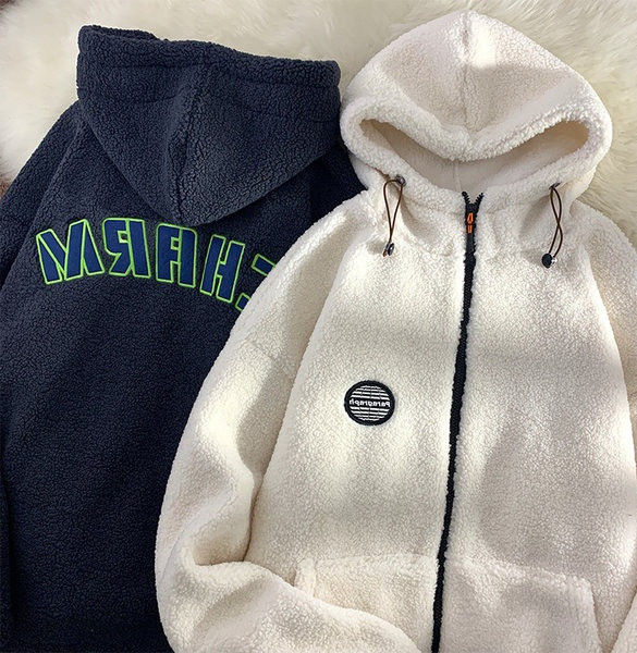 Igapäevane lipsude ja lukuga naiste dressipluus