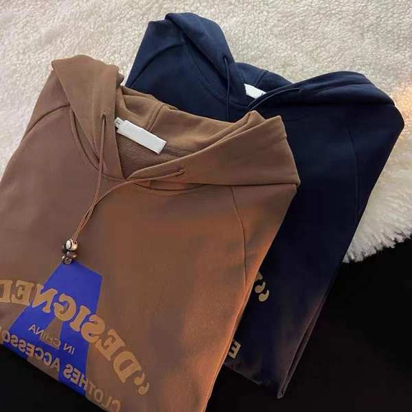 Γυναικείο φαρδύ φούτερ με επιγραφή και κουκούλα