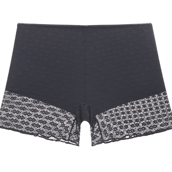 Komplekt kahest pitsikujulisest bokserist