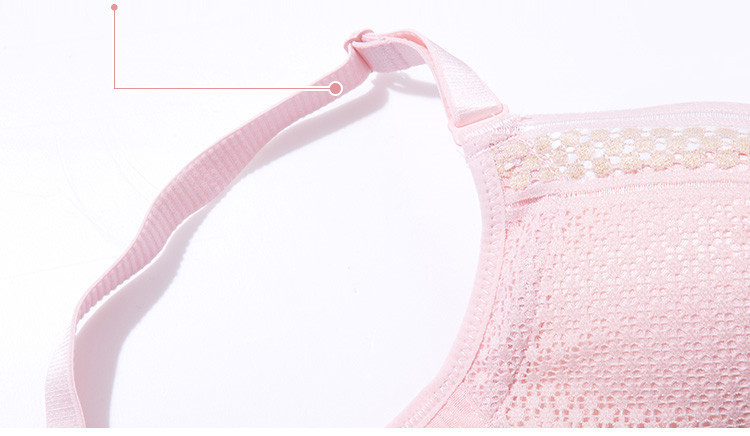 Kaasaegne naiste rinnahoidja pitsi ja tõstetava kupliga