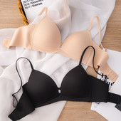 Sima modell női melltartó háromszög alakú kupával